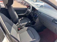 Volkswagen Santana 1.5L Manual Comfort Edition - фото 9