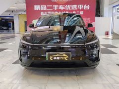 Tesla Model Y Rear-Wheel Drive - ფოტო 2