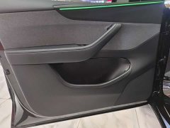 Tesla Model Y Rear-Wheel Drive - ფოტო 5