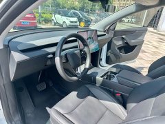 Tesla Model Y Rear-Wheel Drive - photo 20
