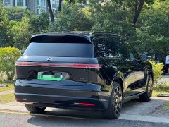 NIO ES8 Six-Seat Executive Signature Edition - ფოტო 7