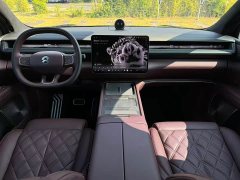 NIO ES8 Six-Seat Executive Signature Edition - ფოტო 9