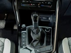 Volkswagen Taos 330TSI FWD R-Line High Performance Edition - photo 15