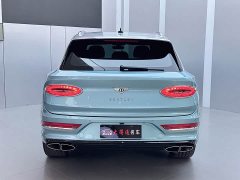 Bentley Bentayga 4.0T V8 - ფოტო 17