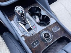 Bentley Bentayga 4.0T V8 - ფოტო 6