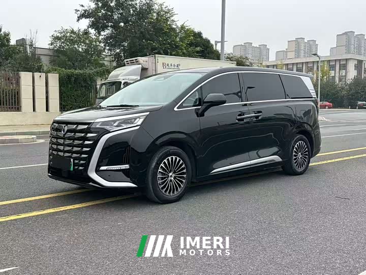 Denza D9 DM-i 970 AWD Flagship