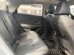 Hyundai Elantra 1.5L CVT GLX Elite - фото 13
