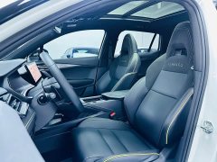 Lynk & Co 06 Remix 1.5T Dynamic Halo - ფოტო 10