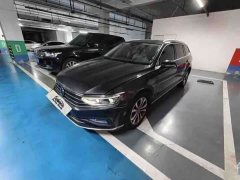 Volkswagen Passat 2.0T Comfort Edition - ფოტო 1
