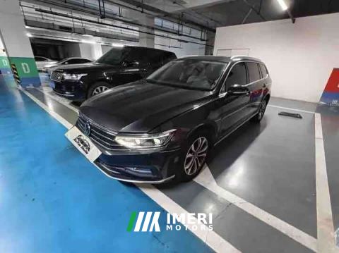 2023 Volkswagen Passat 2.0T Comfort Edition