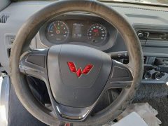 Wuling Yangguang 300km Comfort Passenger Van 75kW - ფოტო 6