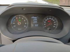Wuling Yangguang 300km Comfort Passenger Van 75kW - ფოტო 8