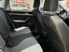 Volkswagen Lavida Facelift 1.5L Automatic Five Million Edition - ფოტო 8