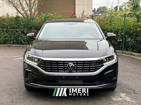 2023 Volkswagen Passat 330TSI Elite