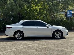 Toyota Camry 2.0G Luxury Edition - photo 4