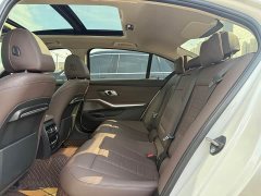 BMW 3 Series 325Li M Sport Package - ფოტო 15