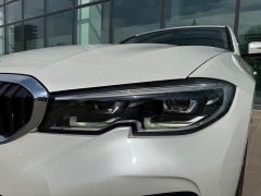 BMW 3 Series 325Li M Sport Package - ფოტო 4