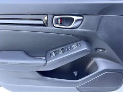 Honda Civic 180TURBO CVT Premium Edition - ფოტო 4