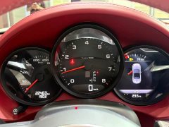 Porsche 718 Boxster 2.0T - photo 12
