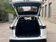 Honda Vezel 1.5L CVT Elite - ფოტო 9