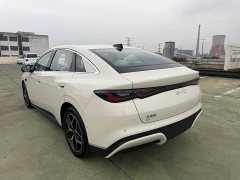 BYD Seal 06 EV 545KM Premier - ფოტო 7