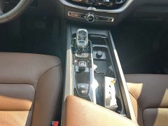 Volvo XC60 B5 AWD Smart Luxury Edition - ფოტო 8