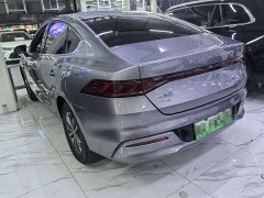 BYD Qin PLUS Glory Edition DM-i 55KM Leading - ფოტო 4