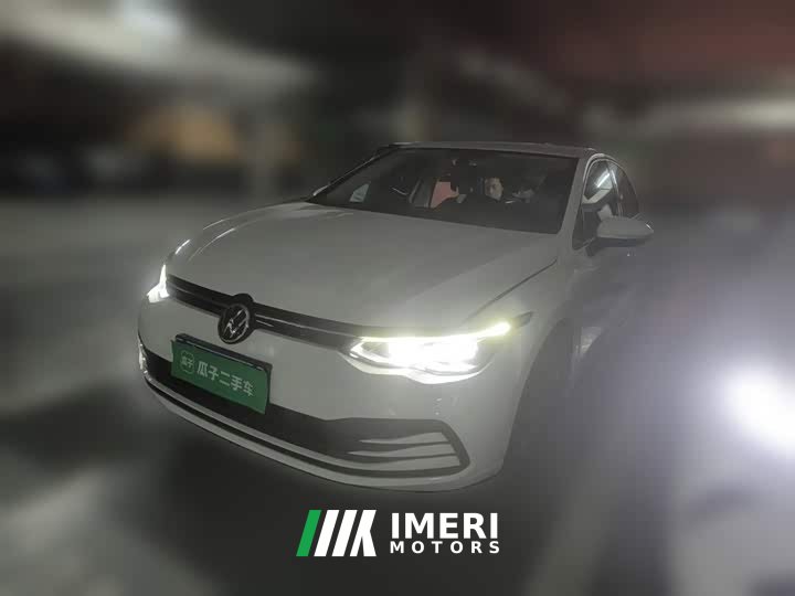 Volkswagen Golf 200TSI DSG - ავტომობილი ჩინეთიდან
