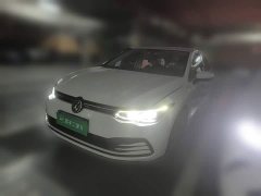 Volkswagen Golf 200TSI DSG - ფოტო 1