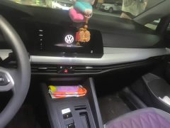 Volkswagen Golf 200TSI DSG - ფოტო 14