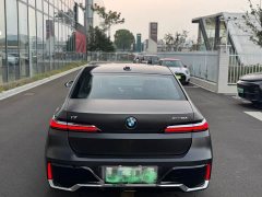 BMW i7 eDrive50L M Sport Luxury Package - ფოტო 10