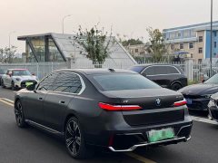 BMW i7 eDrive50L M Sport Luxury Package - ფოტო 9