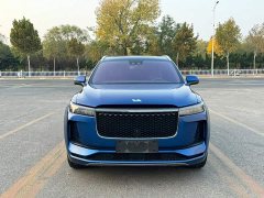 Li Auto ONE Extended Range 6-Seater - ფოტო 1