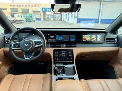 Li Auto ONE Extended Range 6-Seater - ფოტო 9