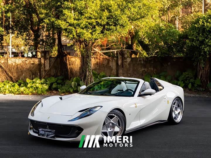 Ferrari 812 6.5L GTS