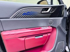 FAW Red Flag E-HS9 690km Range Flagship Edition Six-Seater - ფოტო 11