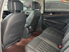 Volkswagen Passat 330TSI Luxury - фото 10