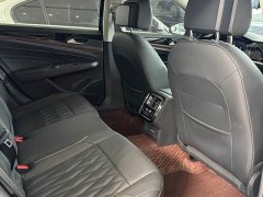 Volkswagen Passat 330TSI Luxury - фото 8