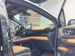 Toyota Sienna 2.5L Hybrid AWD Premium - фото 10