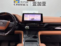 Toyota Sienna 2.5L Hybrid AWD Premium - фото 15