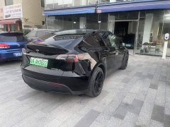 Tesla Model Y Standard Range RWD - ფოტო 9