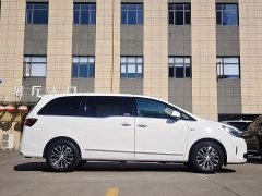 Buick GL8 Land Executive Cabin 652T Smart Luxury - фото 4