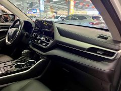 Toyota Highlander Hybrid 2.5L AWD Premium 7-Seater - photo 10