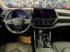 Toyota Highlander Hybrid 2.5L AWD Premium 7-Seater - photo 11