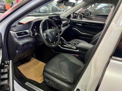 Toyota Highlander Hybrid 2.5L AWD Premium 7-Seater - photo 6