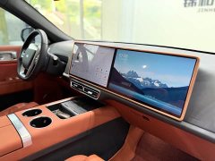 Li Auto L7 Pro - ფოტო 11
