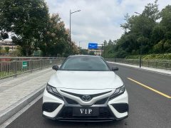 Toyota Camry 2.0G Luxury Edition - фото 2