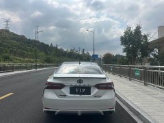 Toyota Camry 2.0G Luxury Edition - фото 5