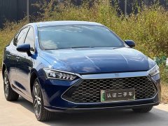BYD Qin Plus DM-i 120KM Luxury - фото 3