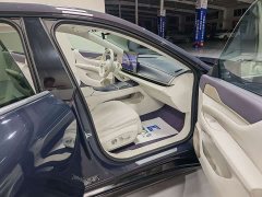 Buick Zhijing L7 Extended Range Avvia - ფოტო 10